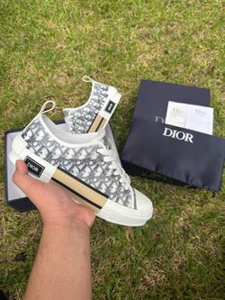 White Dior B23s