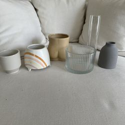 Small Plant Vases & Pots