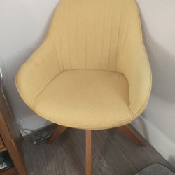 Art Leon Dining Chair