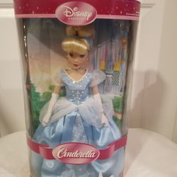 Beautiful Porcelain Disney Princess Doll By Brass Key 16"