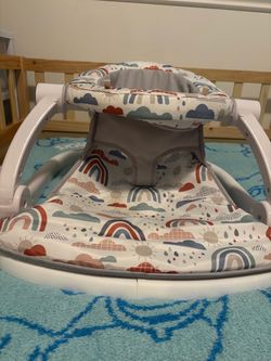 Fisher-PriceSit-Me-Up Floor Seat Rainbow Showers