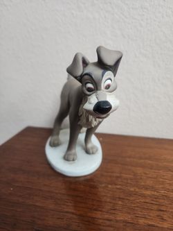 WALT DISNEY CLASSICS COLLECTION
TRAMP " TRAMP IN LOVE "
