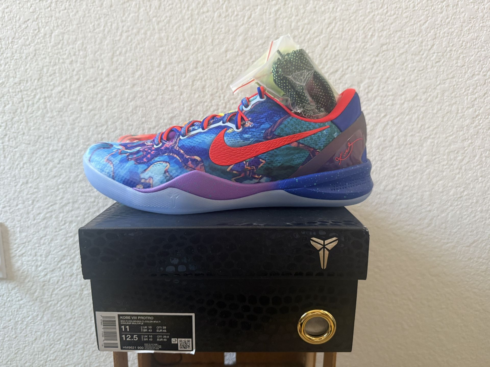 Nike Kobe 8 What The