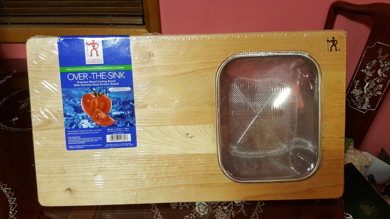 NEW Over the Sink Cutting Board with Basket for Sale in Portland