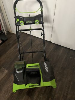Greenworks 40V Cordless Snow Blower - 20 Inch, Battery & Charger Included
