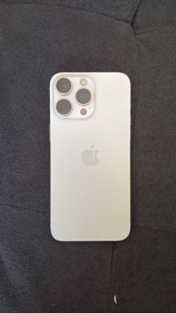 iPhone 15 pro max white