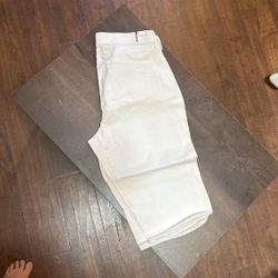 Size 16 White Capri Jeans 