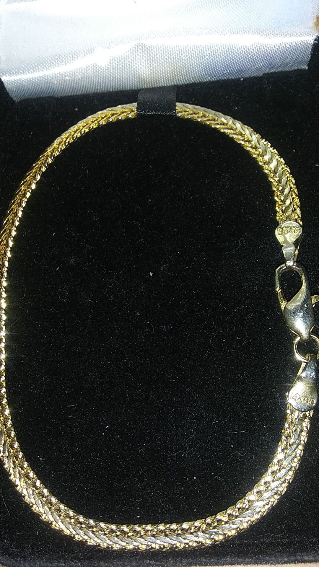Stamped both ends 14k SG .i don't test just resell by magnet test and jeweler stamp