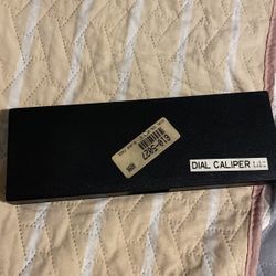 6" .001" GRAD. DIAL CALIPER W/ CASE & BLACK DIAL FACE (contact info removed)