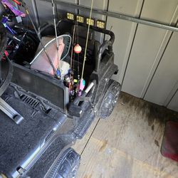 Kids Battery Powered Jeep