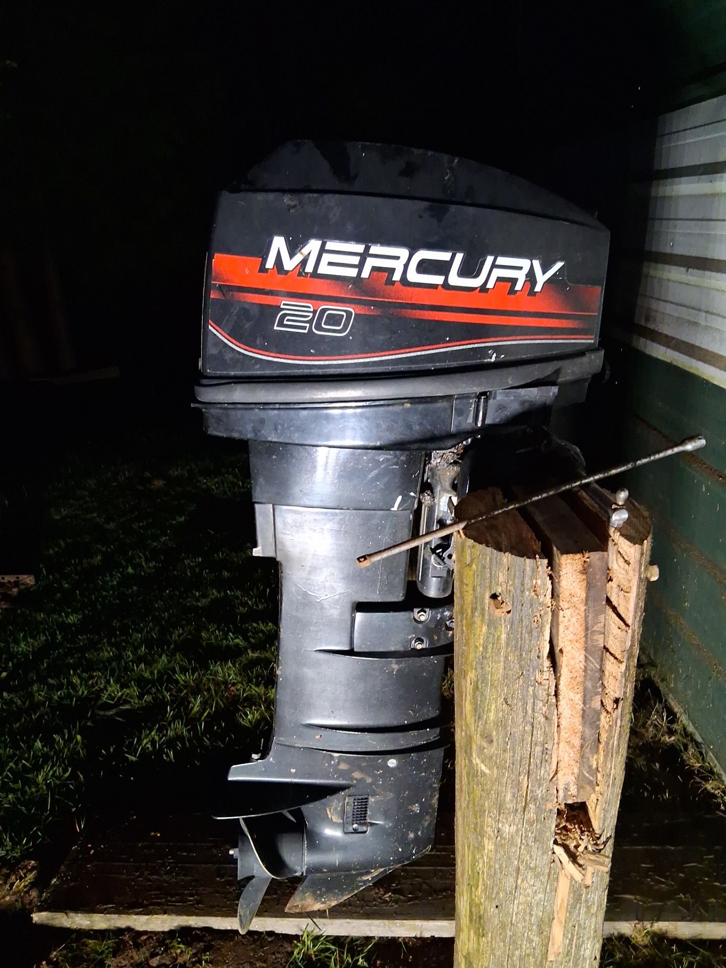 1998 Mercury 20 horse outboard long shaft