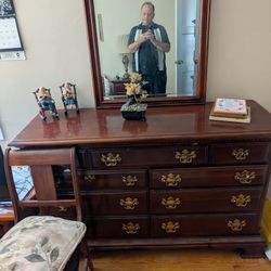 Cherrywood Bedroom Set