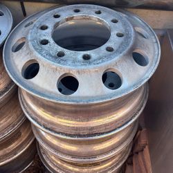 Semi Truck Rim  22”
