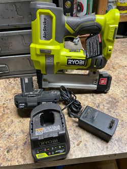 Ryobi Stapler/Battery/Charger