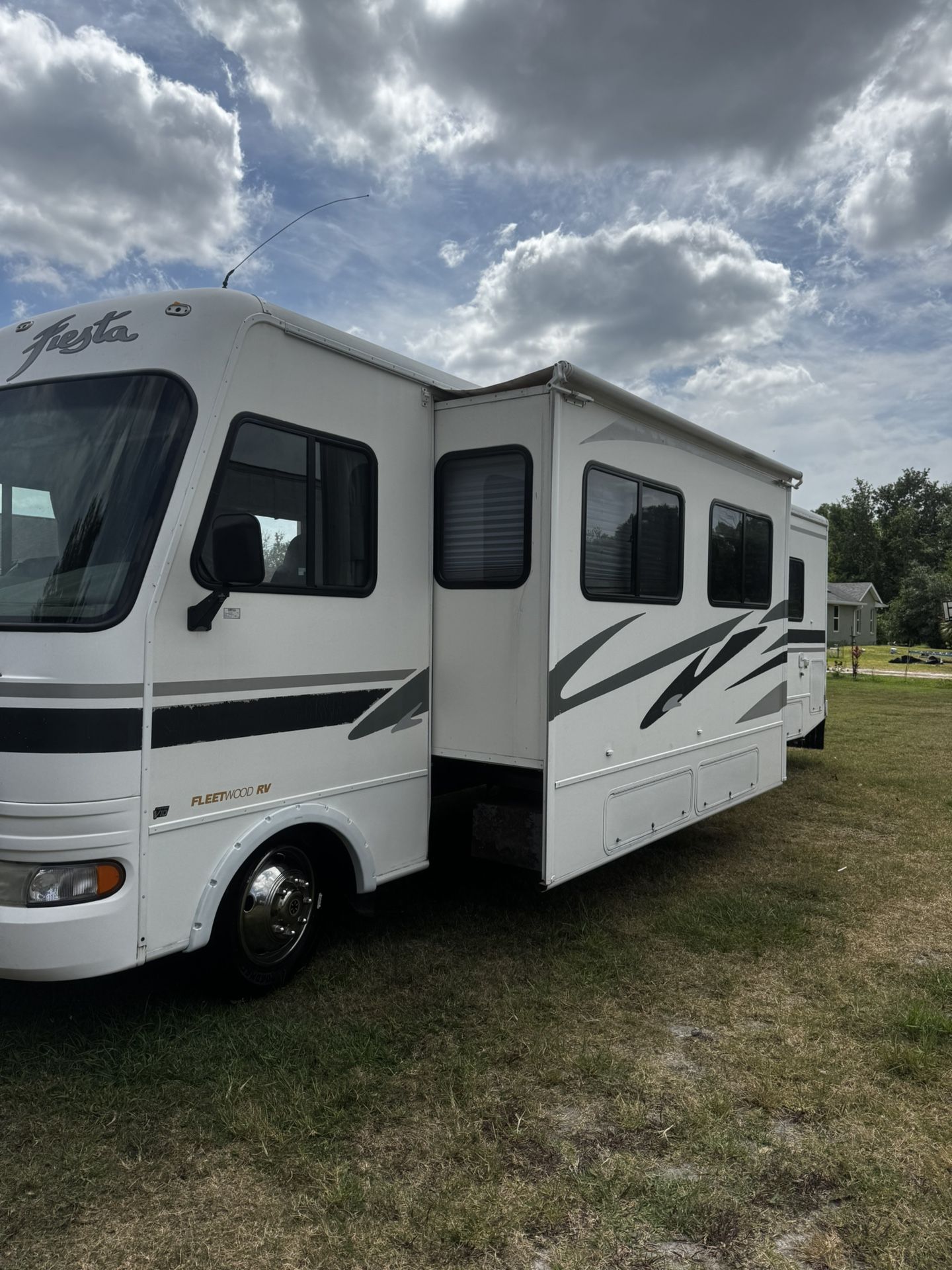 2003 Fleetwood Fiesta for Sale in Kissimmee, FL - OfferUp