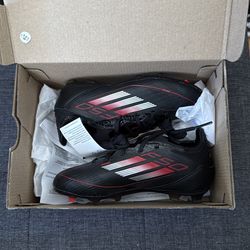 Kids soccer cleats