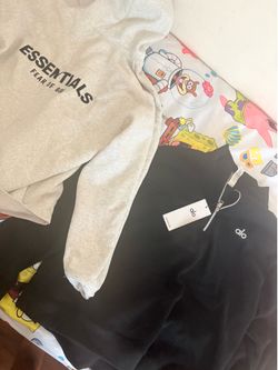Alo essentials