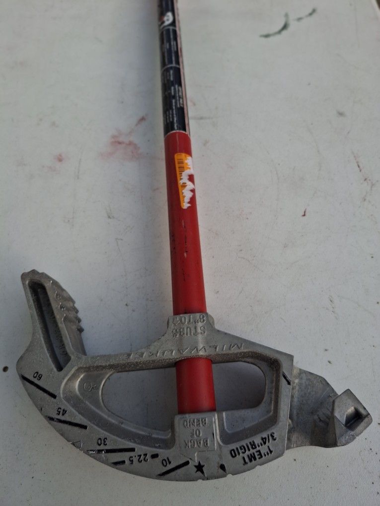 Milwaukee 1 in. EMT Aluminum Conduit Bender