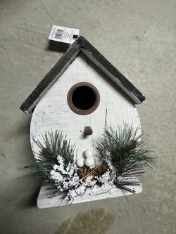 New 10” wood birdhouse home garden decor gift Christmas 
