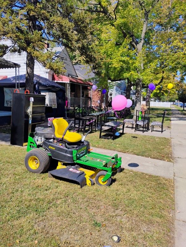 2023 John Deere ZeroTurn Rider Mower