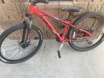 Trek Mountain Bike