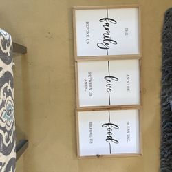 Three Piece Pictures Set