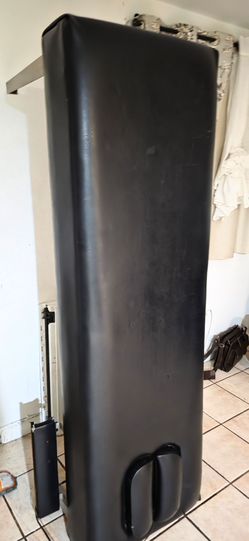 Free massage table