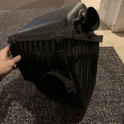 2011 Dodge Nitro Air Filter Housing 