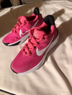 Girls Nikes Shoes 