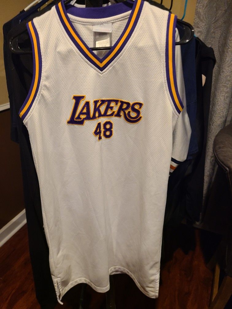 Lakers Jersey Large #48
