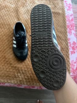 Black sambas women size 8
