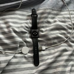 Apple Watch Series 3 With Charger 