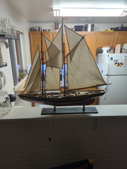 Model Sail Ship 