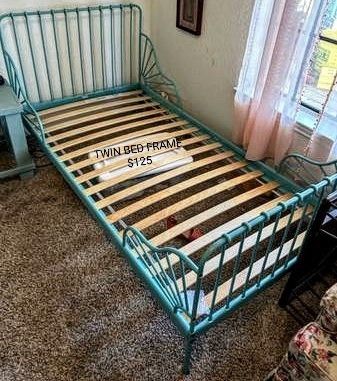 TWIN BED FRAME $125