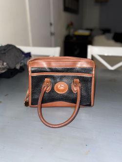 Dooney & Bourke Bag