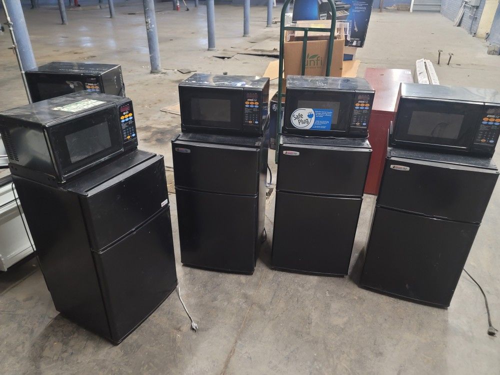 MicroFridge Refrigerators With Microwave Oven On Top
