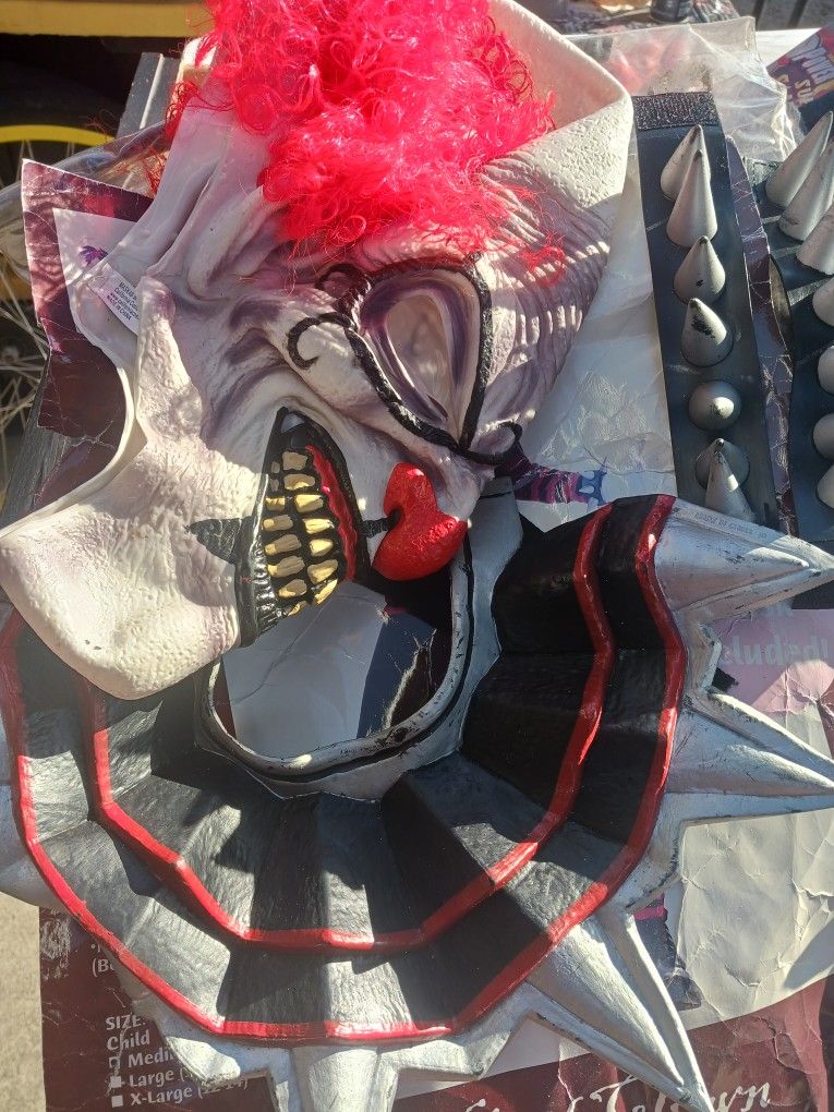Scary Clown Custume Size 8-10 Kids Used Once