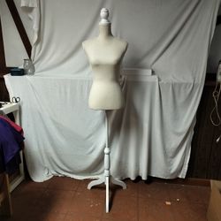 Mannequin Women