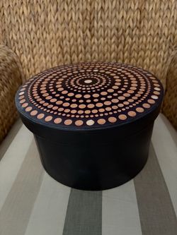 Round Decorative Leather Storage Box