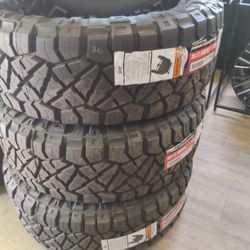 New Set Of Nitto Ridge Grappler 35 1250 20 Lt 