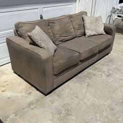 Sofa/Couch