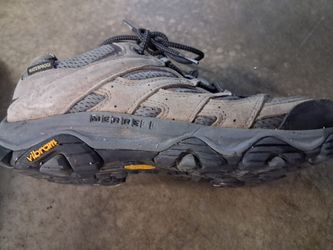 Merrell Moab 3 Waterproof Hiking Shoes Men’s 10.5 Granite
