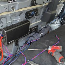 COVINA RADIO GUYS 🔊  🔊 🔊 Car Audio ✅️ Alarms ✅️ Window Tint ✅️ LED Lights ✅️ Troubleshooting ✅️ And Much More.  Sales And Installations 

SE HABLA 