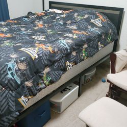 Full/Queen Bed Frame 