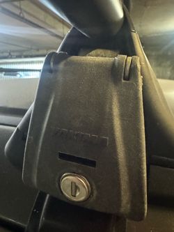 Yakima roof racks with locks for Honda Accord 2008-2017