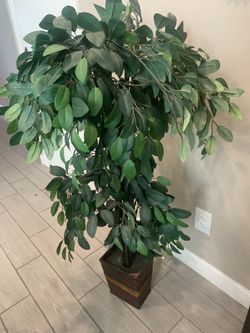 42” Decorative tree