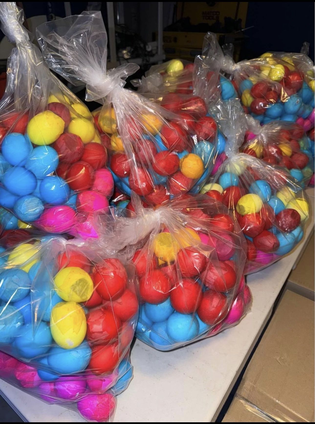 Easter Confetti Eggs 