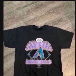 Arizona Diamondbacks 2001 World Series Champions Large Men T-Shirt Vintage Logo