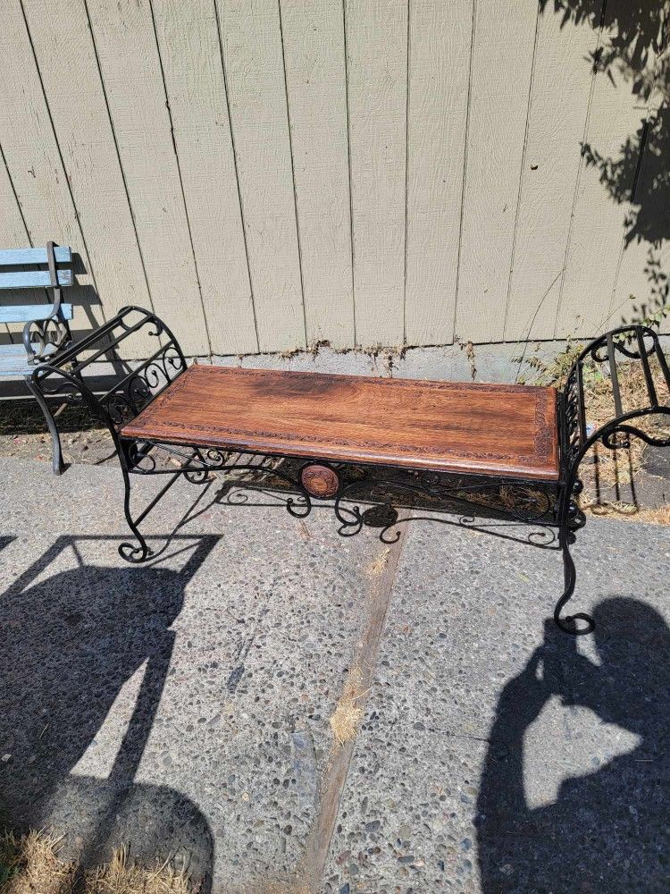 Beautiful Wrought Iron Bench Just Painted It And Stained It. Ready To Go.