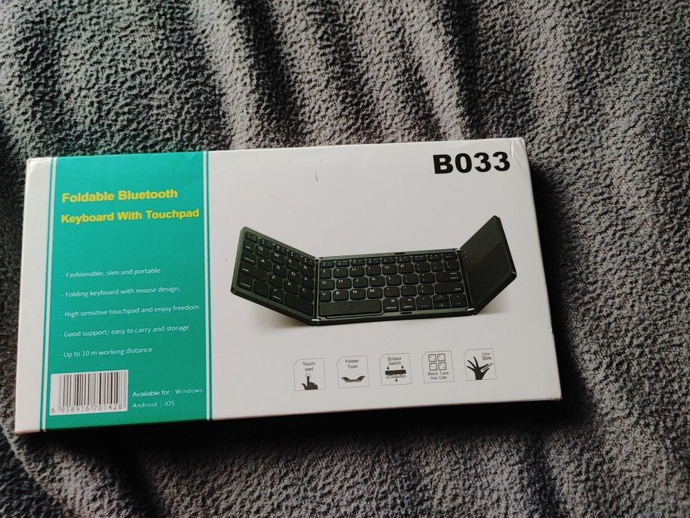 B033 Keyboard With Touchpad